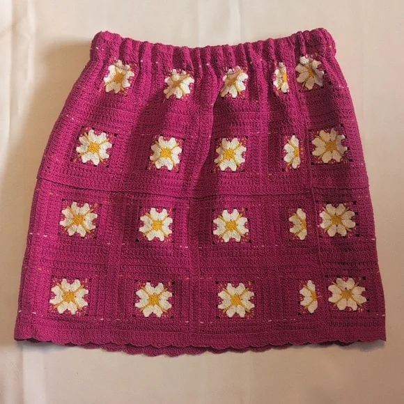 Rebellion Fuchsia Knit Skirt And Top Set - Picture 4 of 8